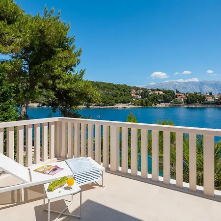 Villa More * Selca (Brac)