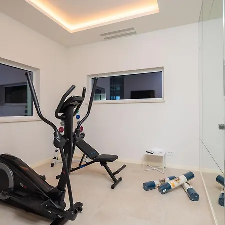 Villa More